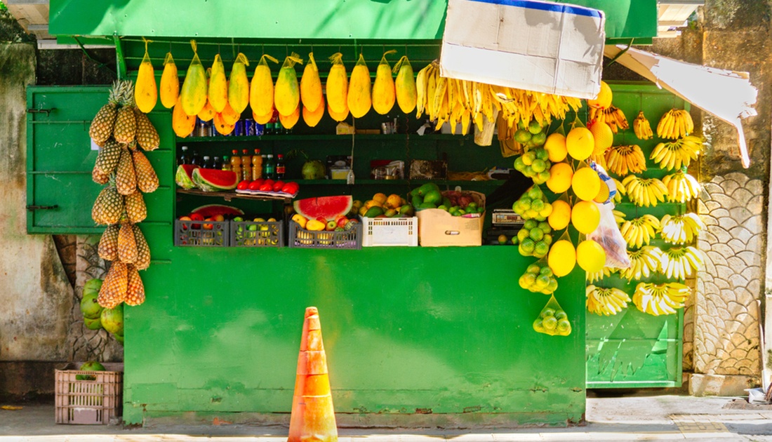Street stall selling fruit in Salvador