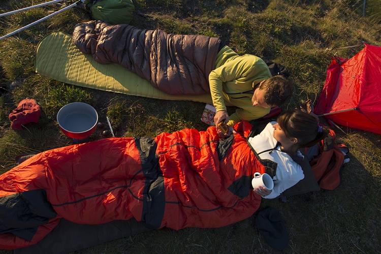 Down vs. Synthetic Sleeping Bag